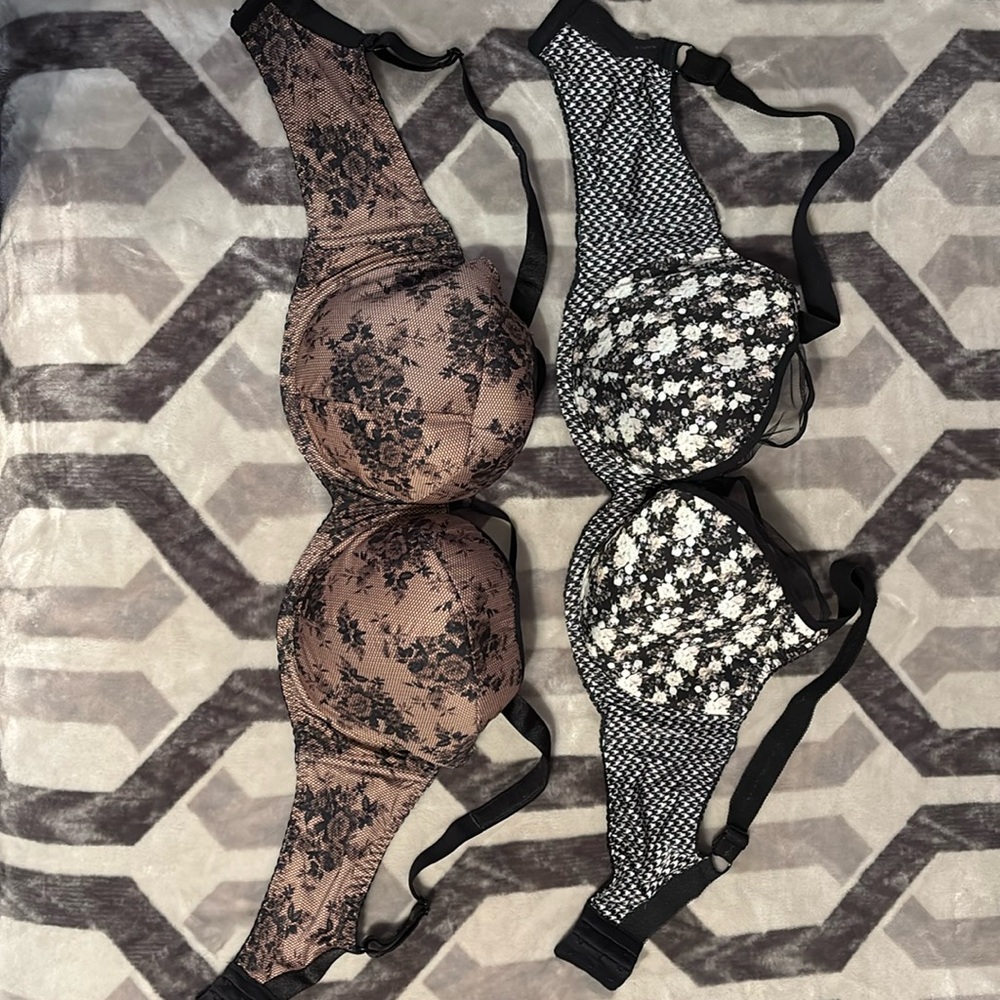 Lot of 2 Kinga 38H bras